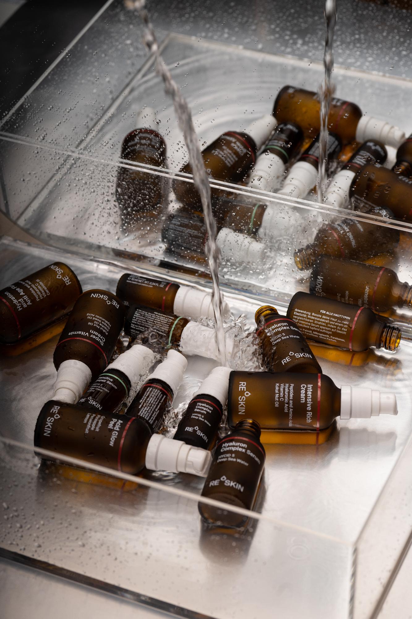 SKIN: Anti-Age Luxuspflege für deine Haut Mobile Banner